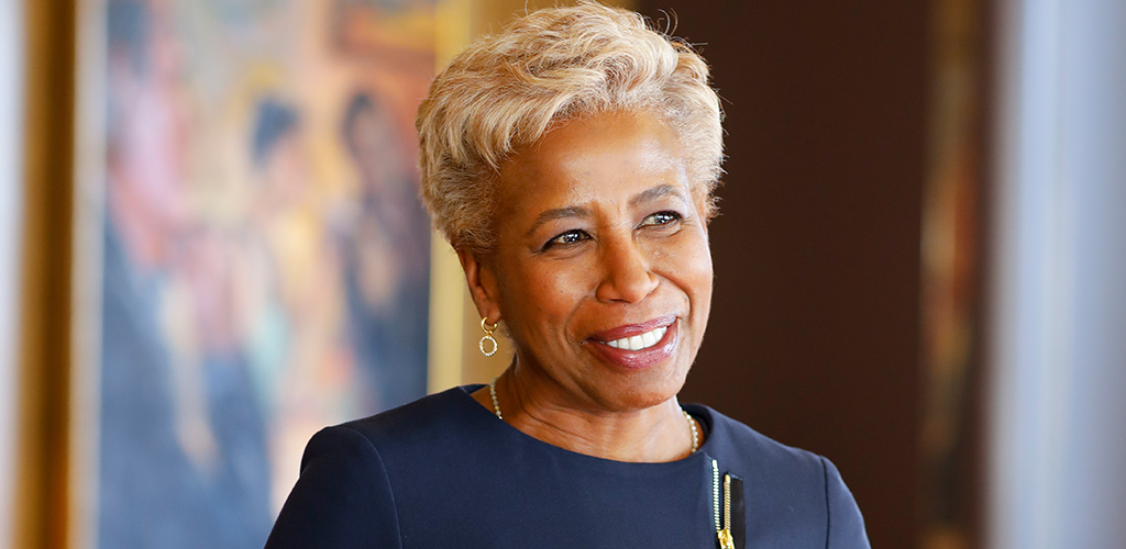 Sharon Y. Bowen (JD-MBA '82) to Address Law School Class of 2018 -  Northwestern Pritzker School of Law News